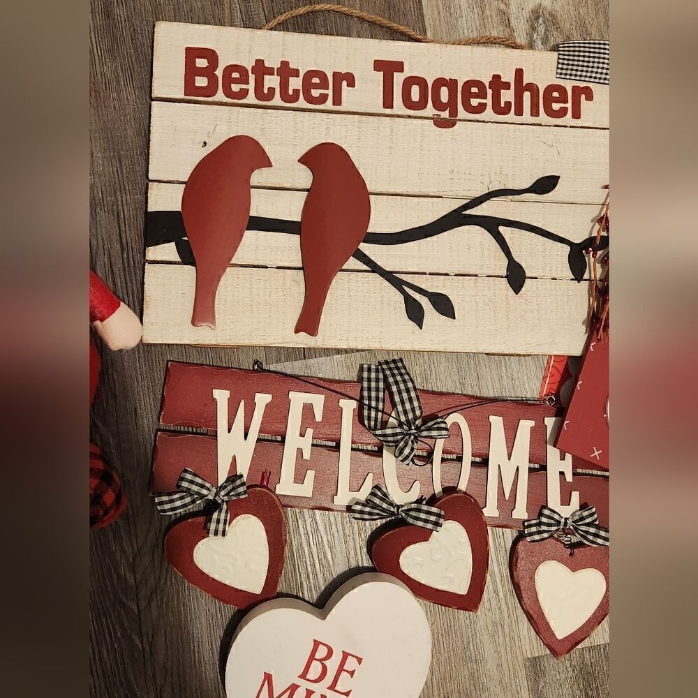 Valentine's Day Decoration - Picture 5 of 14